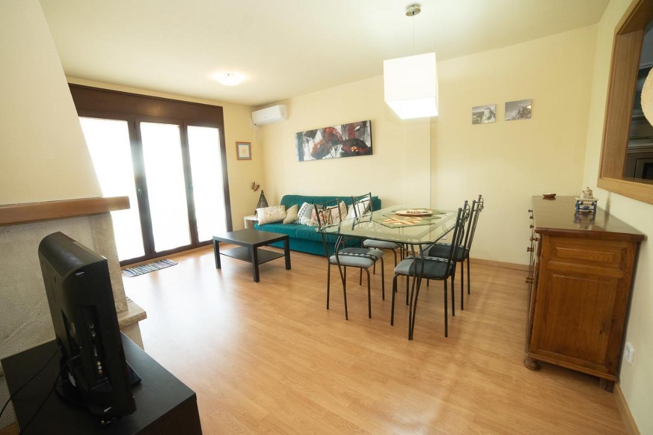 Apartaments Espai D'أغير المظهر الخارجي الصورة